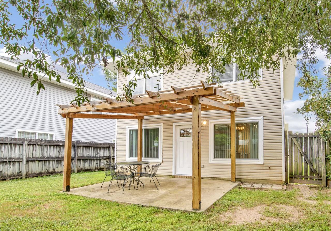 6246 Cottage Woods Dr - Photo 6 of 11