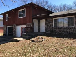 featured image of 652 Pear Tree Cir