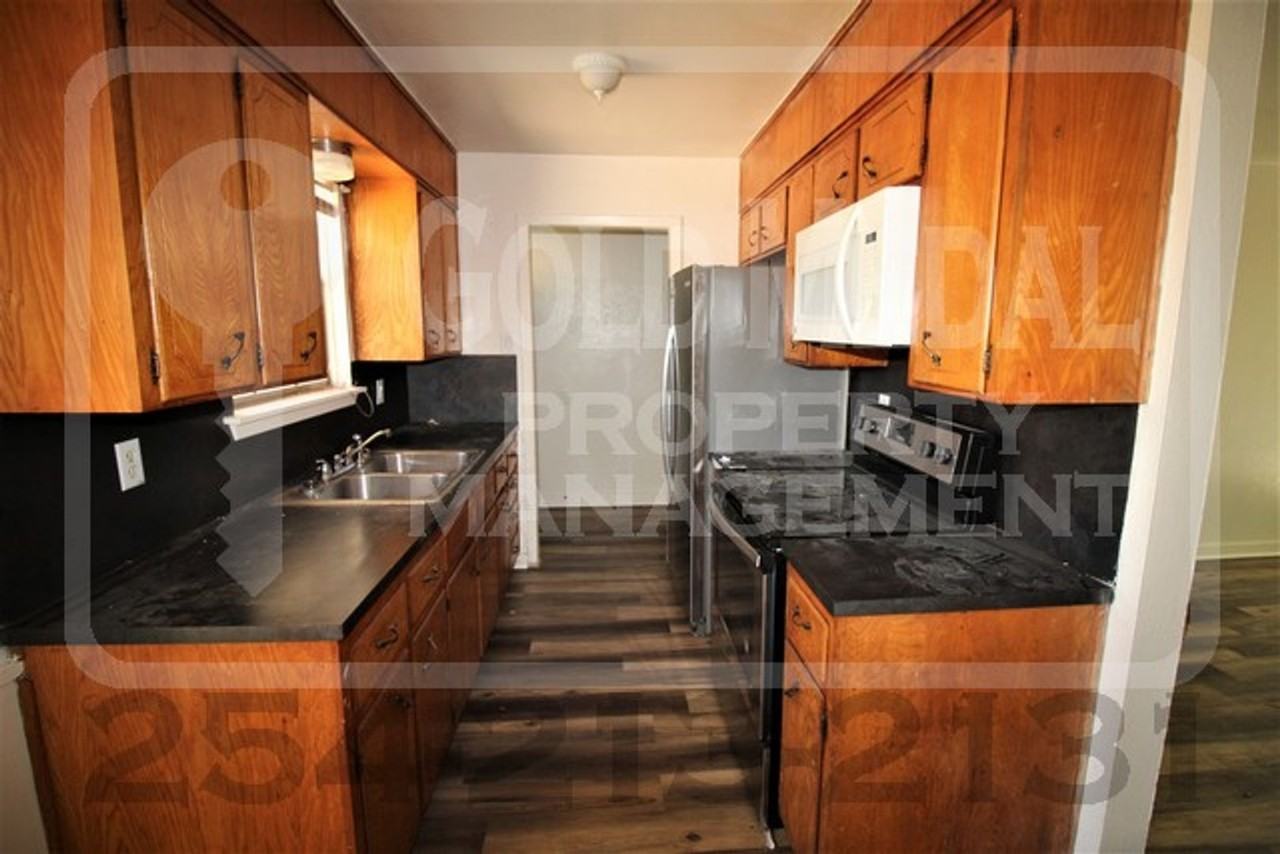 1201 Santa Rosa Dr - Photo 2 of 17