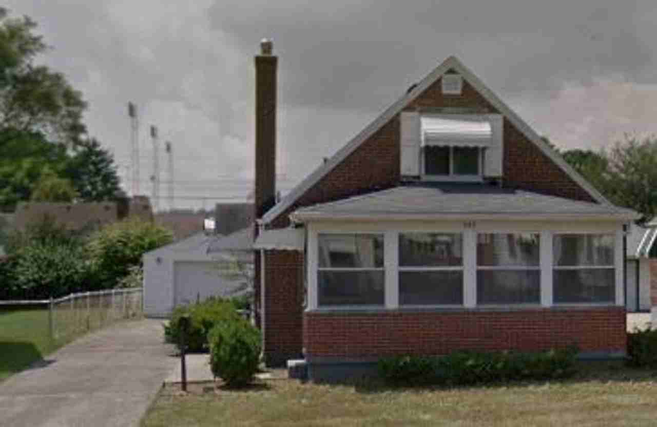 432 W Stewart St