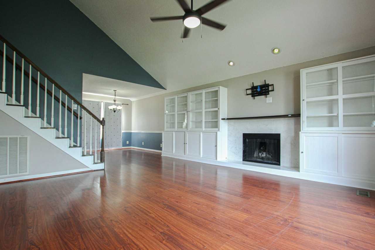 972 Roedeer Dr - Photo 5 of 22