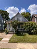 featured image of 3430 Pershing St