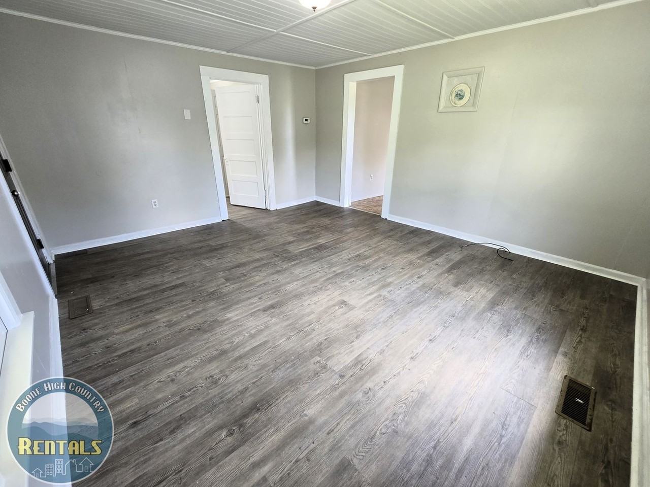 228 Brookdale Pl Nw - Photo 3 of 21