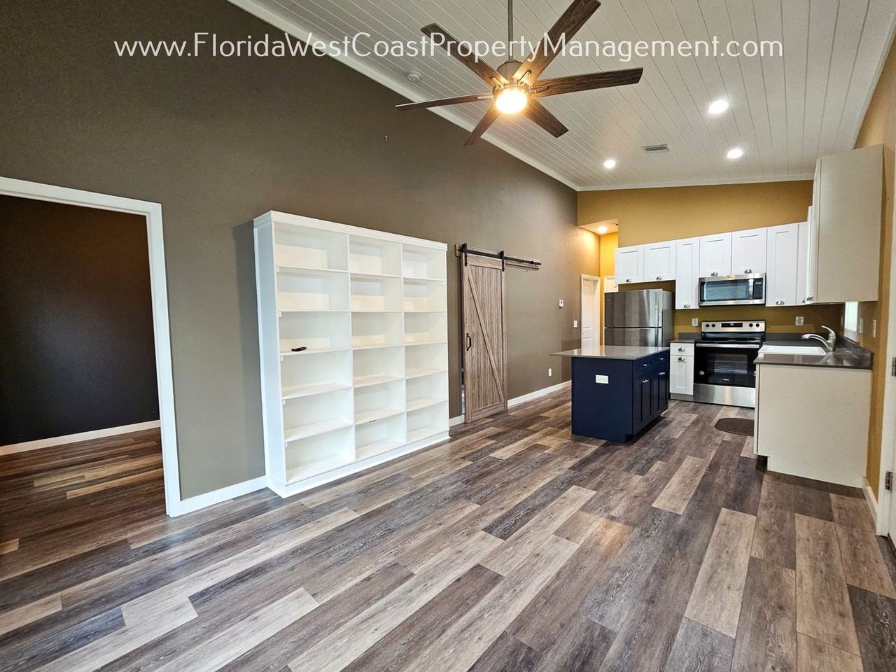 575 18th St E - Photo 3 of 12