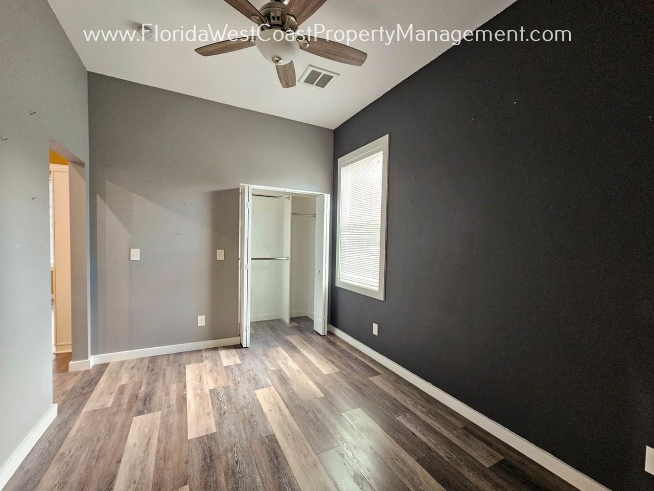 575 18th St E - Photo 6 of 12