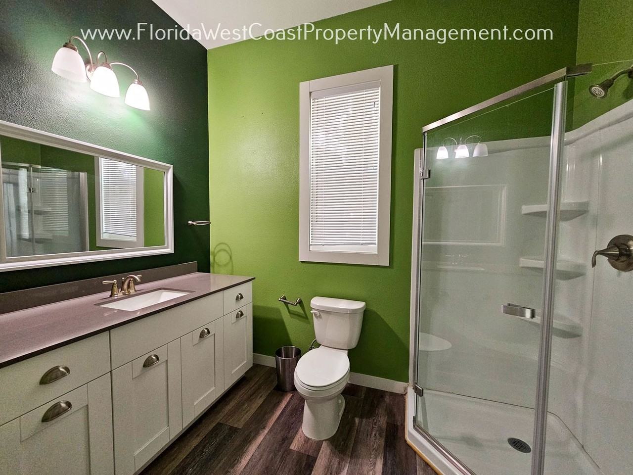 575 18th St E - Photo 7 of 12