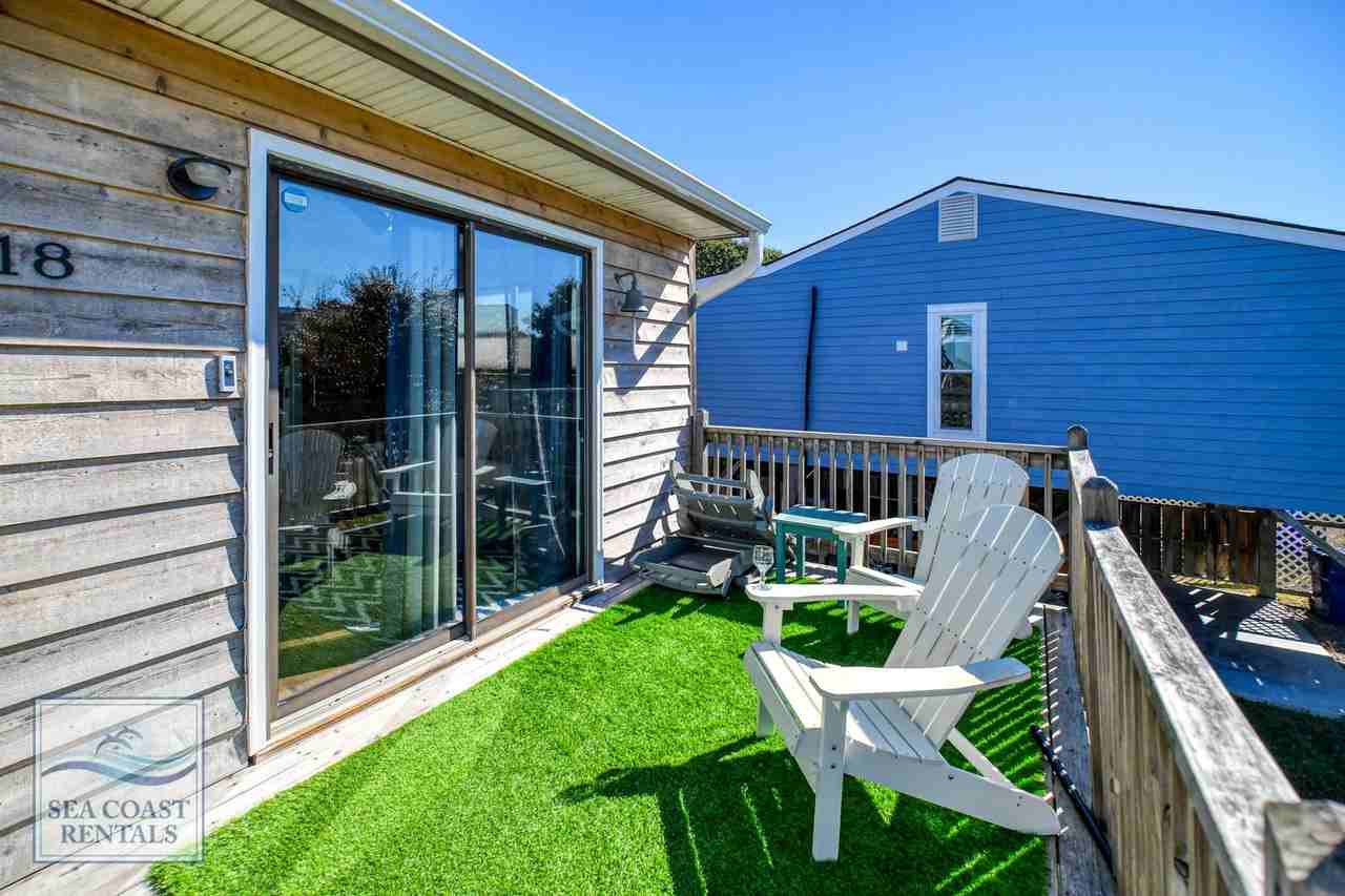 218 Beach Please @ 218 Sandpiper Dr - Photo 6 of 15