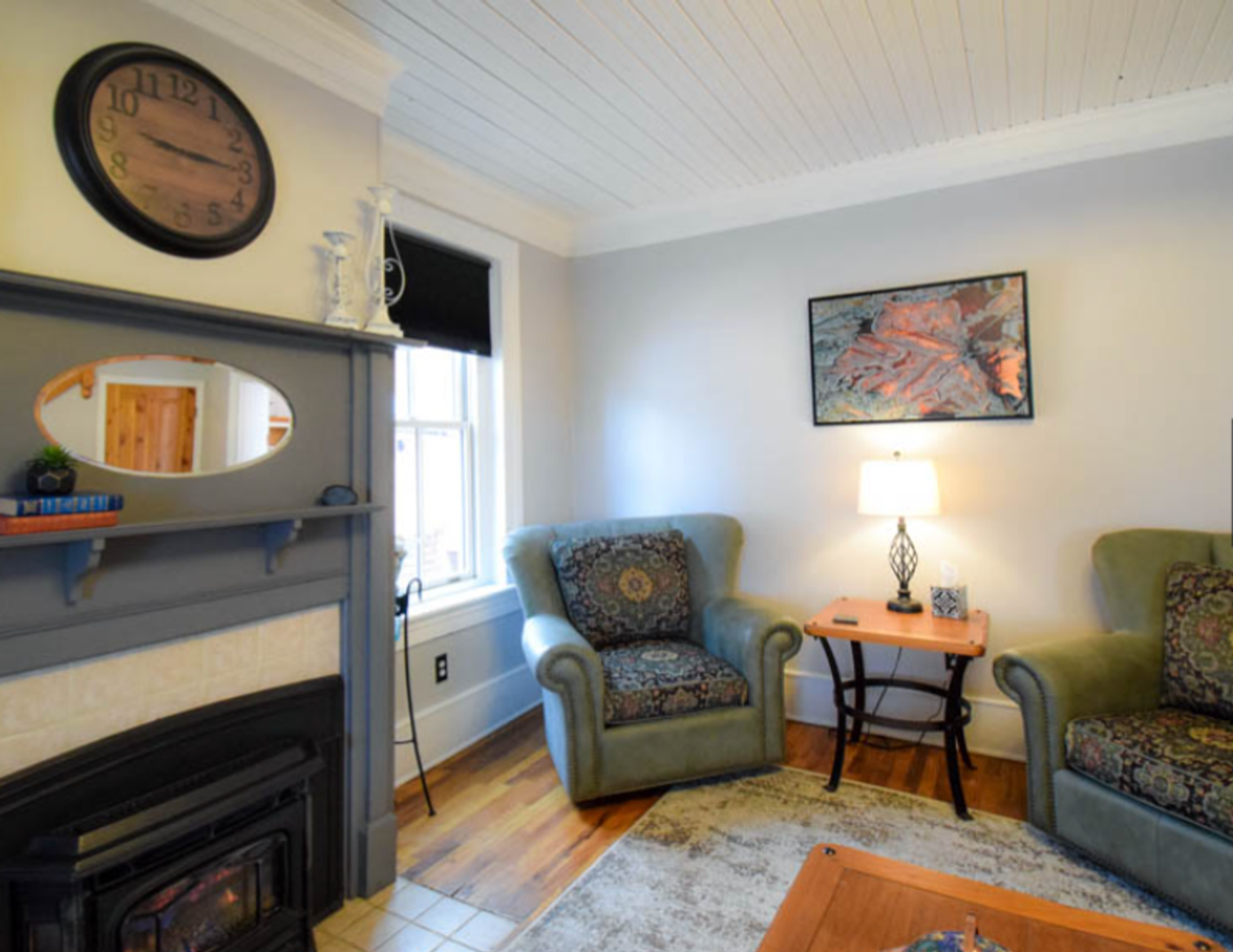 161 N Main St - Photo 2 of 19