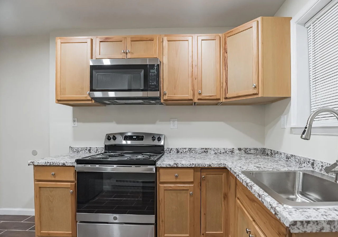 3315 Gransback St - Photo 5 of 34