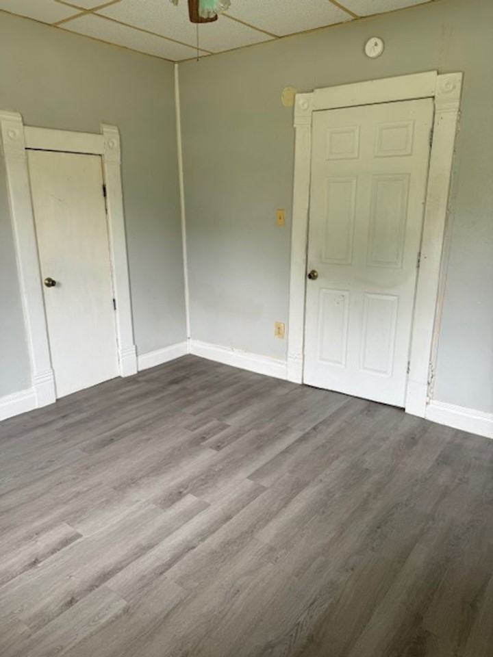 201 Northwest Santa Fe Avenue - Photo 4 of 12