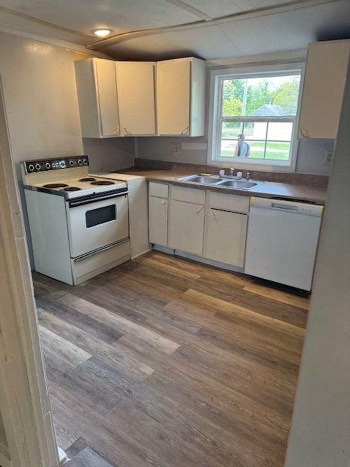 201 Northwest Santa Fe Avenue - Photo 6 of 12