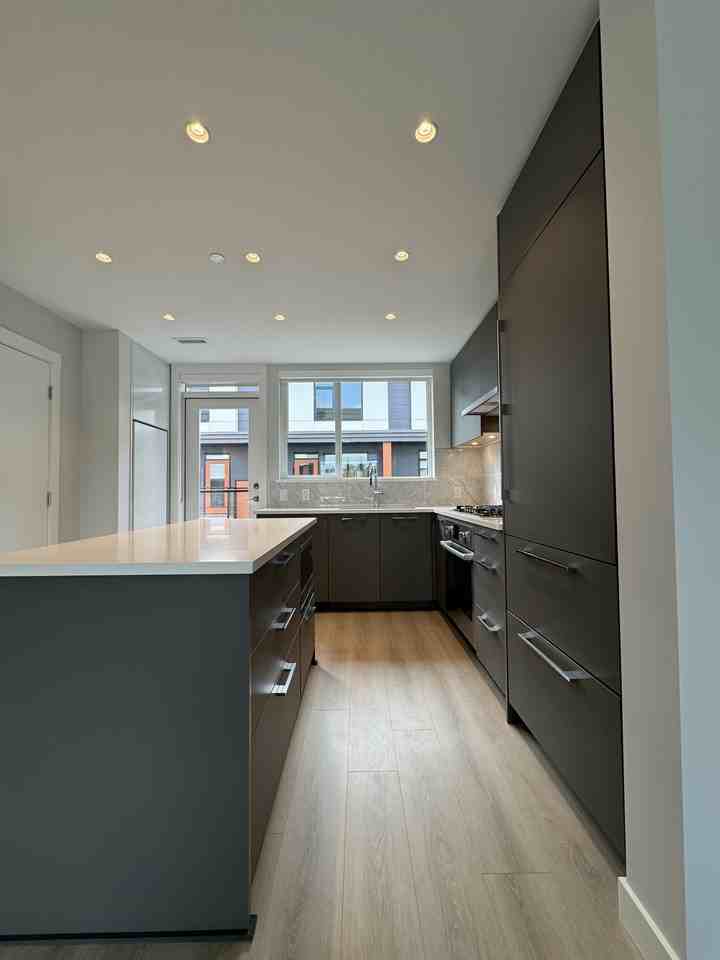 5370 5370 Crooked Branch Road - Photo 2 of 38