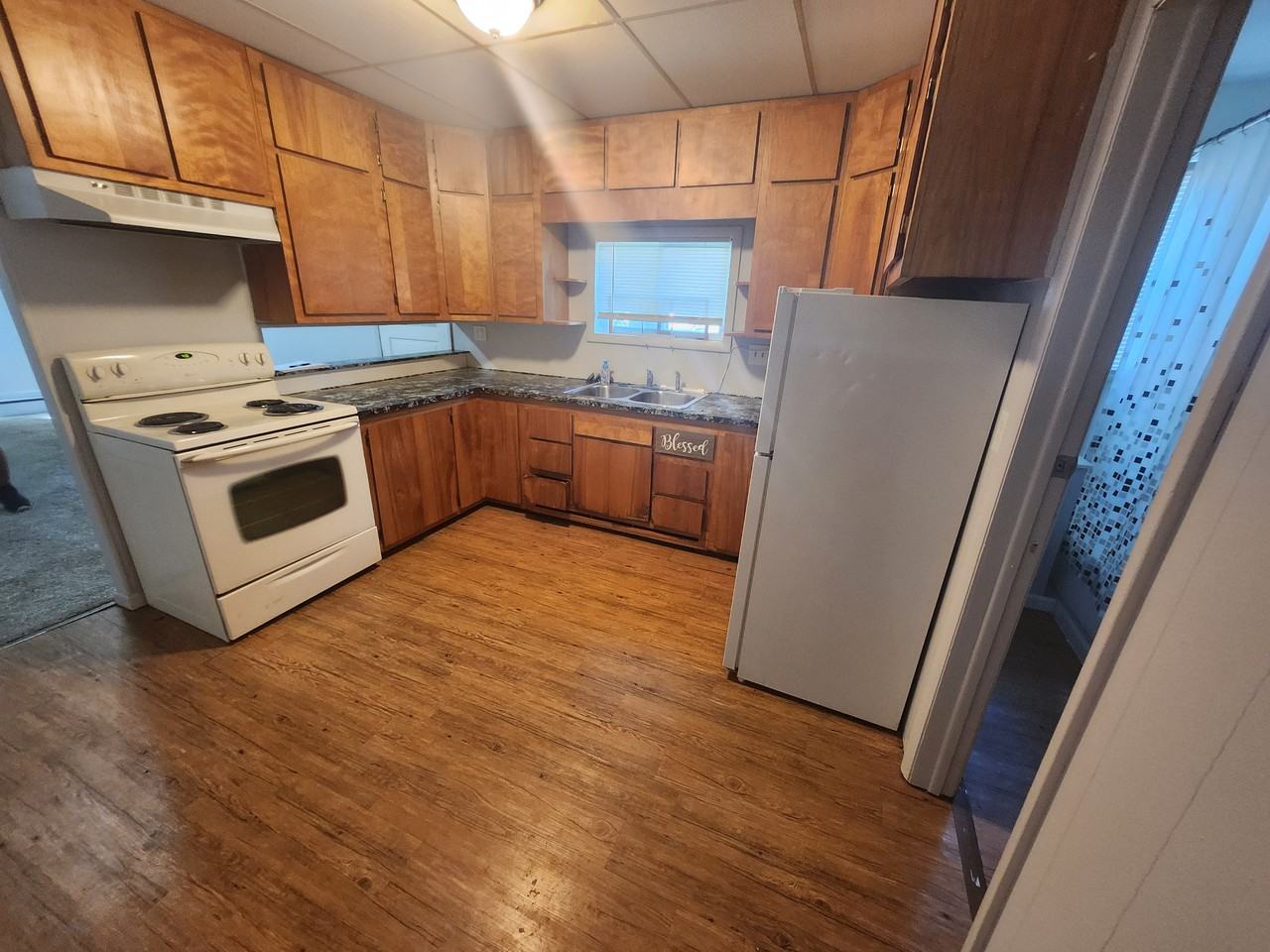 302 N Center Ave #2 - Photo 3 of 6