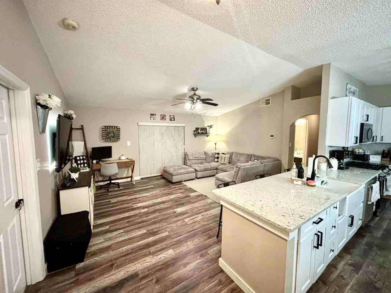14505 N Greater Hills Blvd #NA - Photo 2 of 9