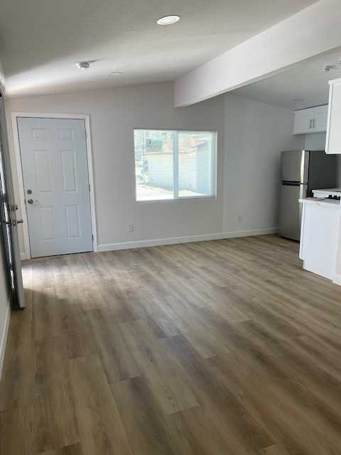 553 N Fairhaven St #NA - Photo 3 of 12