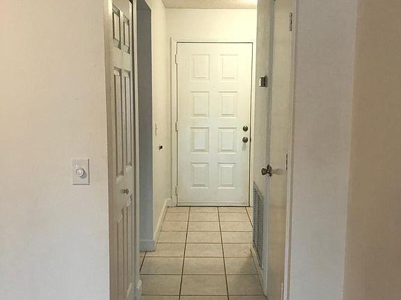 4509 S Oak Dr #O62 - Photo 2 of 17