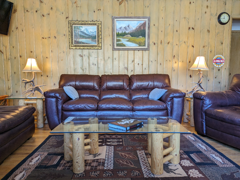 9885 Fountain Rd - Photo 5 of 23