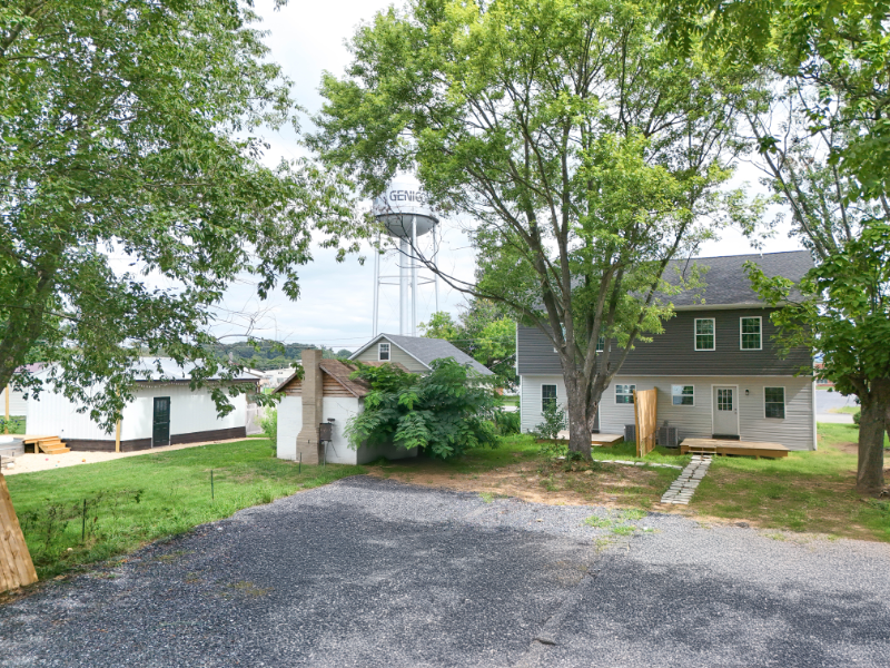 116 Concord Pl - Photo 3 of 33