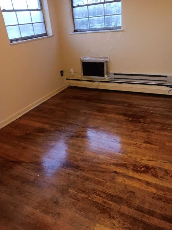 7746 Greenland Pl - Photo 4 of 6