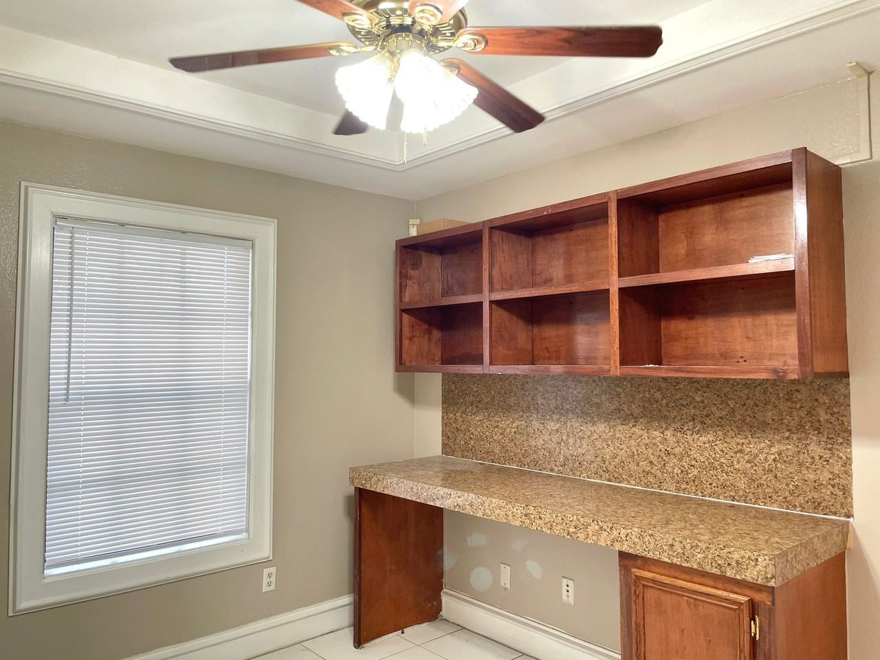 624 S Pleasantview Dr - Photo 4 of 7