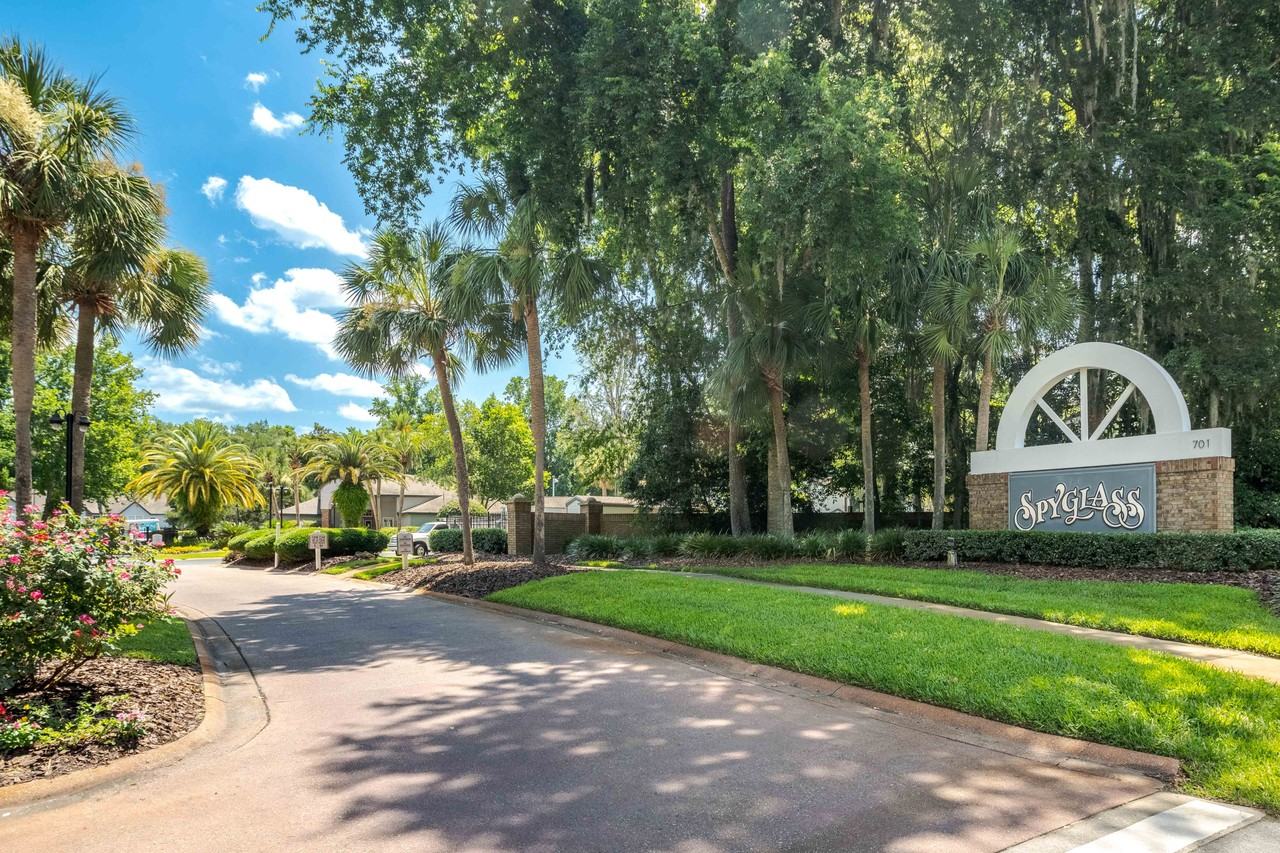 Spyglass Apartments - Photo 2 of 33