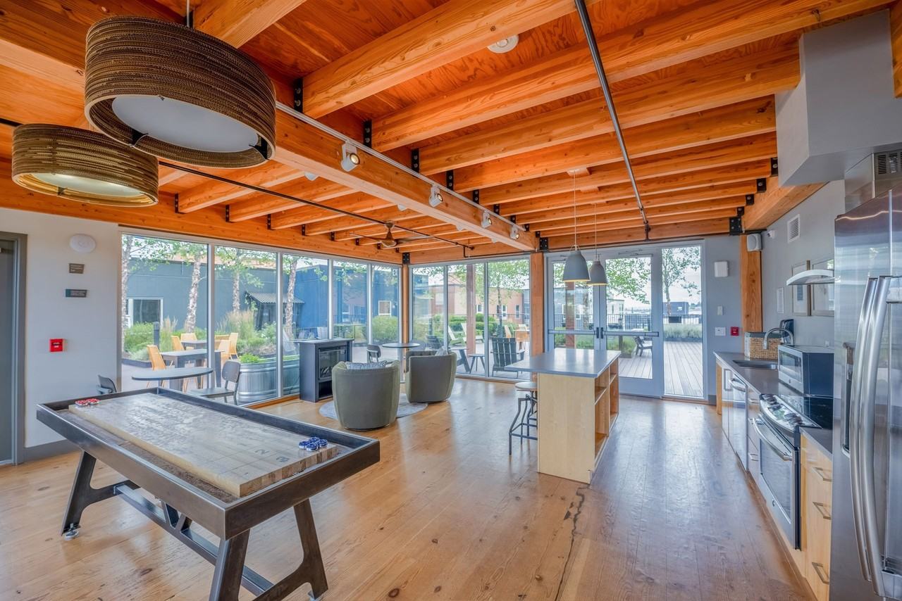 AMLI Mark24 - Photo 3 of 50