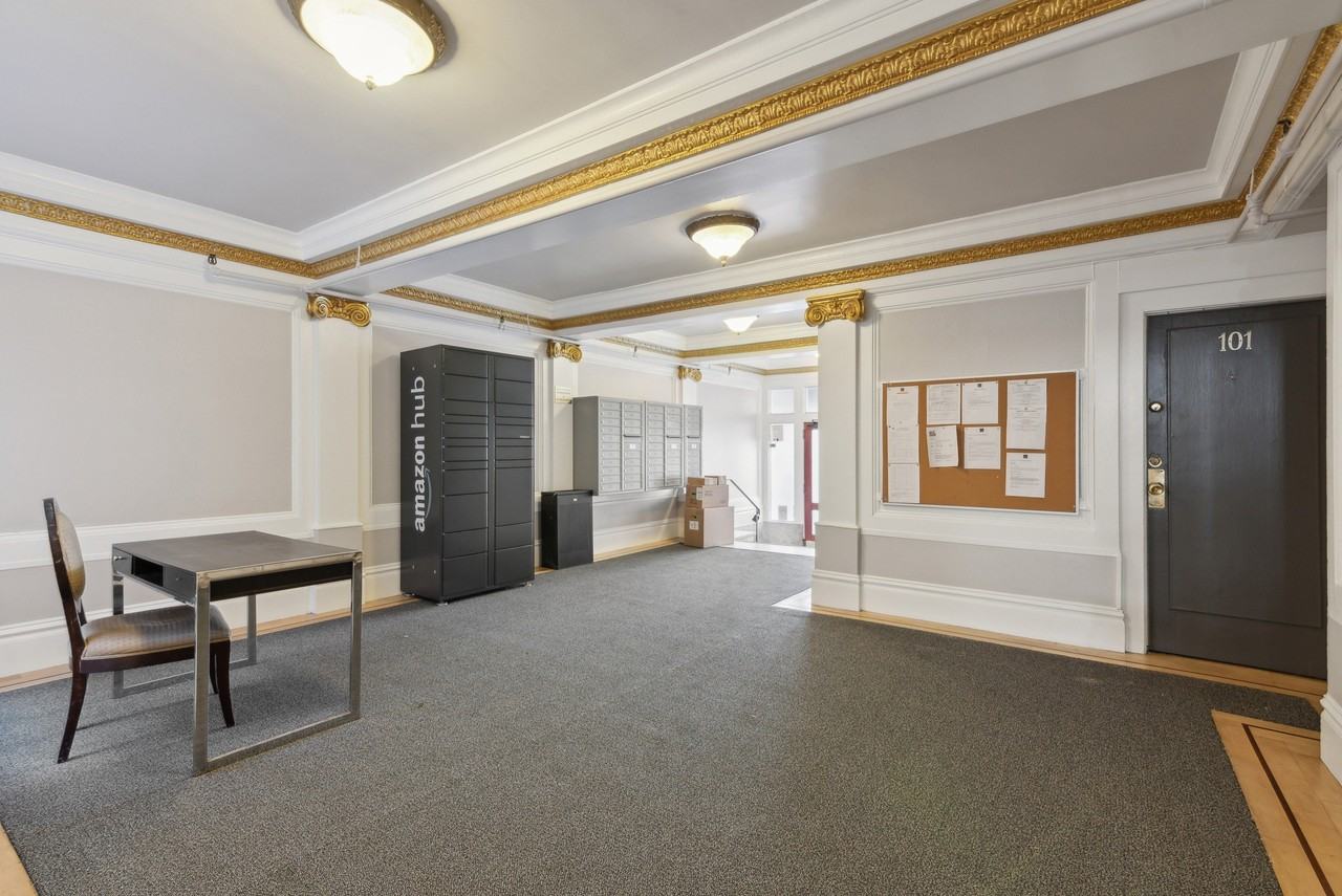 925 Geary Street - Photo 7 of 16