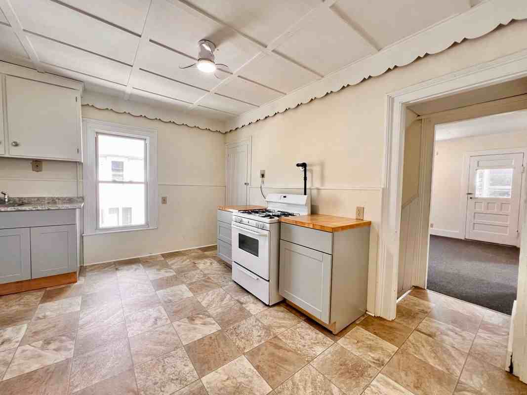 47 Holbrook St ##2 - Photo 2 of 17