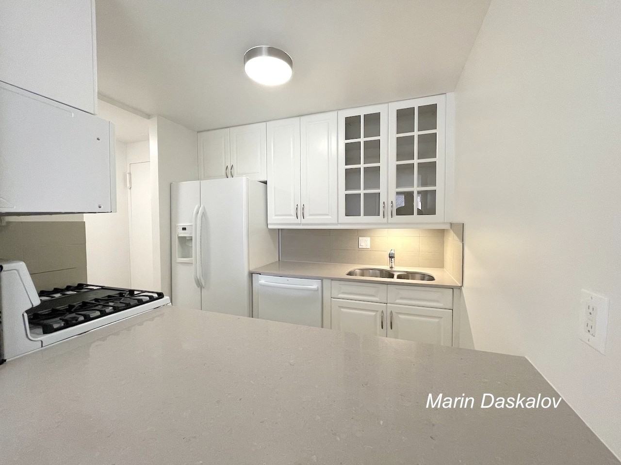 East 21st Street #3E - Photo 2 of 8