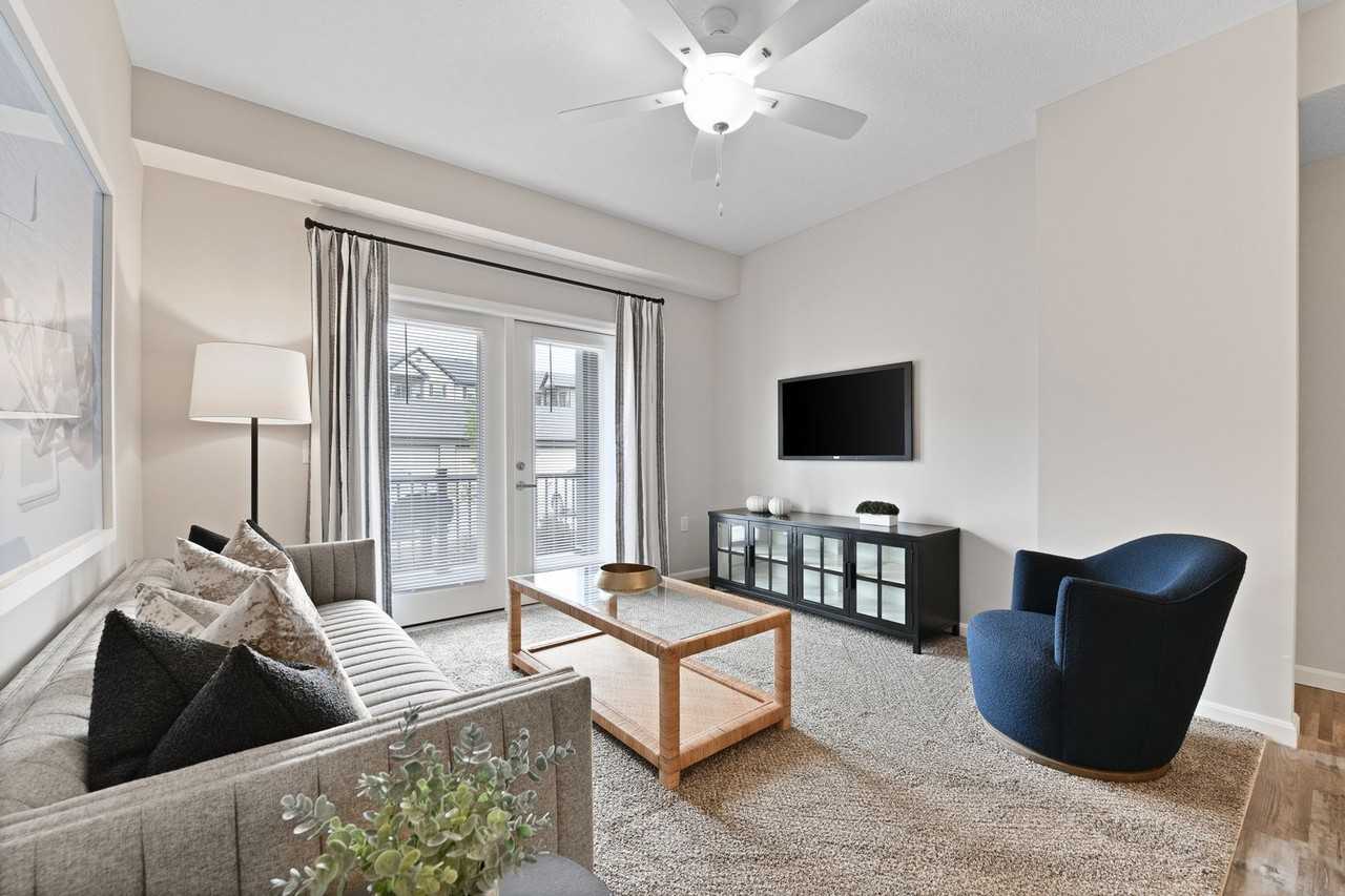 Thornton Hall - Photo 3 of 13