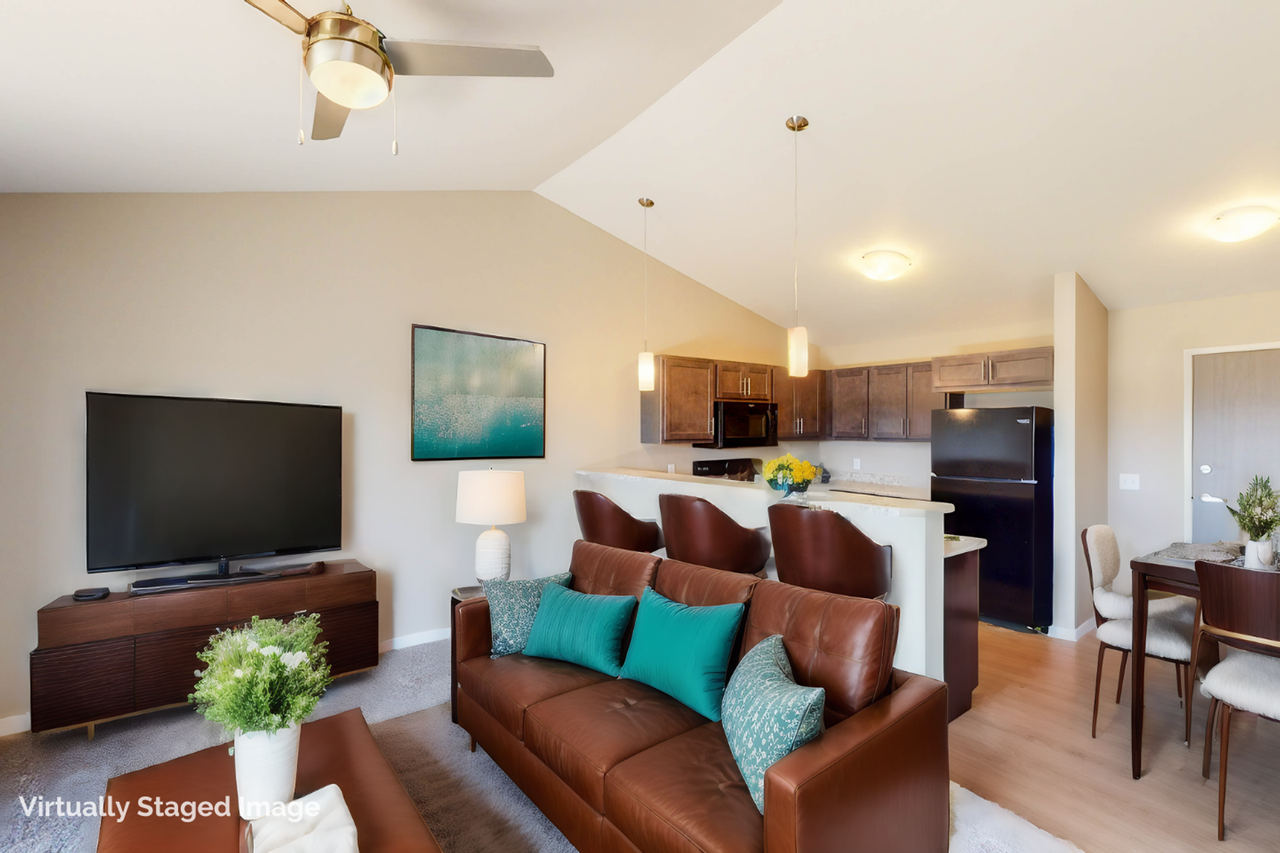 Hillcrest Heights Apartments - Photo 2 of 50