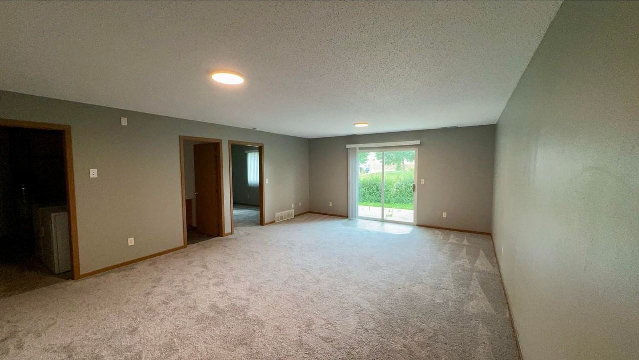 West Bay Park - Photo 4 of 6