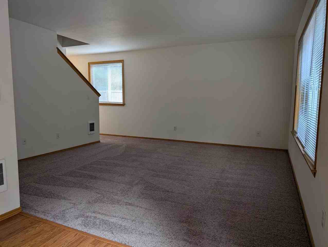 Norbjerg-9027 - Photo 2 of 11