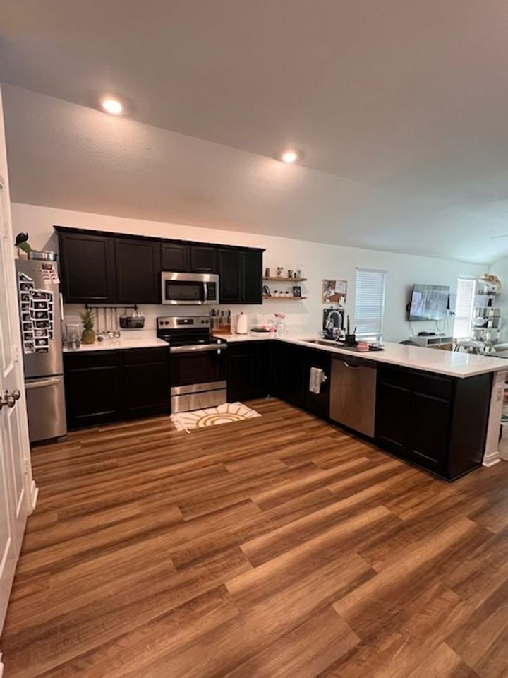 3406 Addison St - Photo 4 of 20