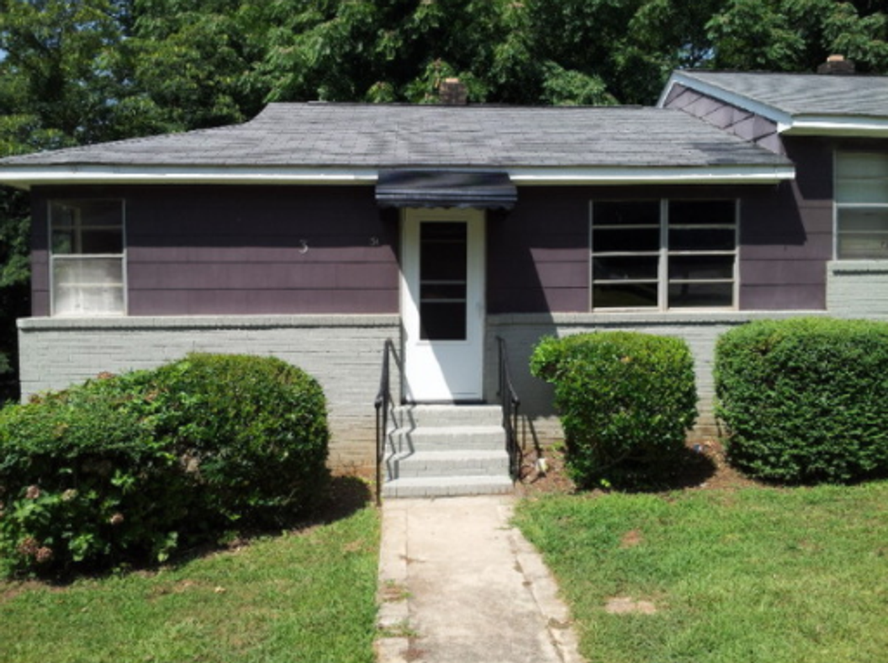 Washington Court Apartments - Photo 2 of 10