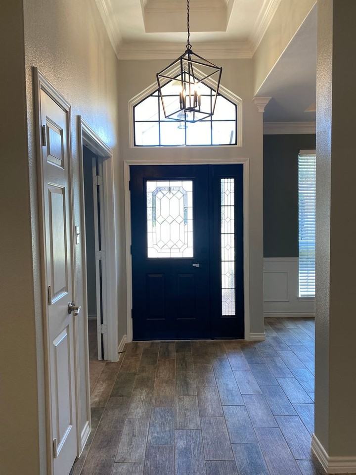 2302 Red Rock Dr - Photo 4 of 41