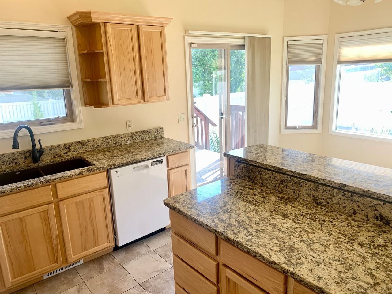 3812 Avenue D - Photo 7 of 28