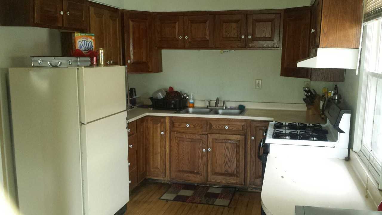 2815 N Palmer St - Photo 3 of 4