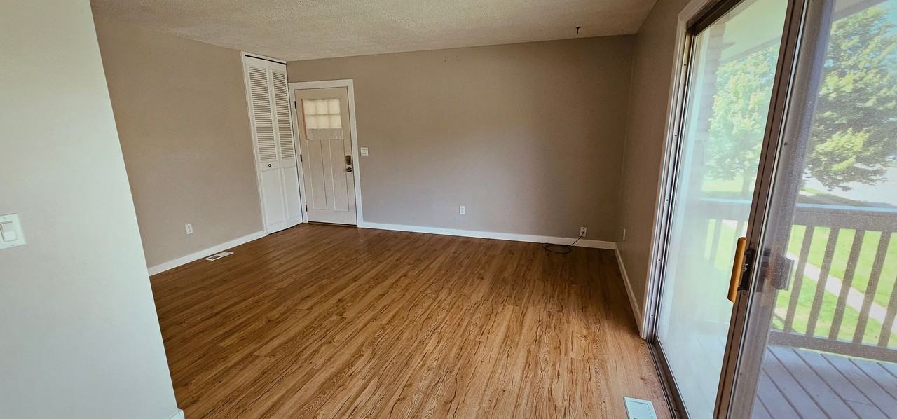 389 W Cook Rd Ranchwood Apartments - Photo 6 of 29