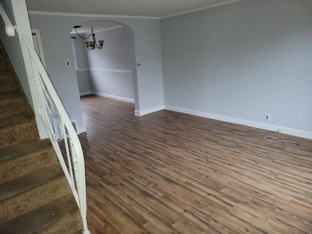 6262 Gillespie St - Photo 2 of 15