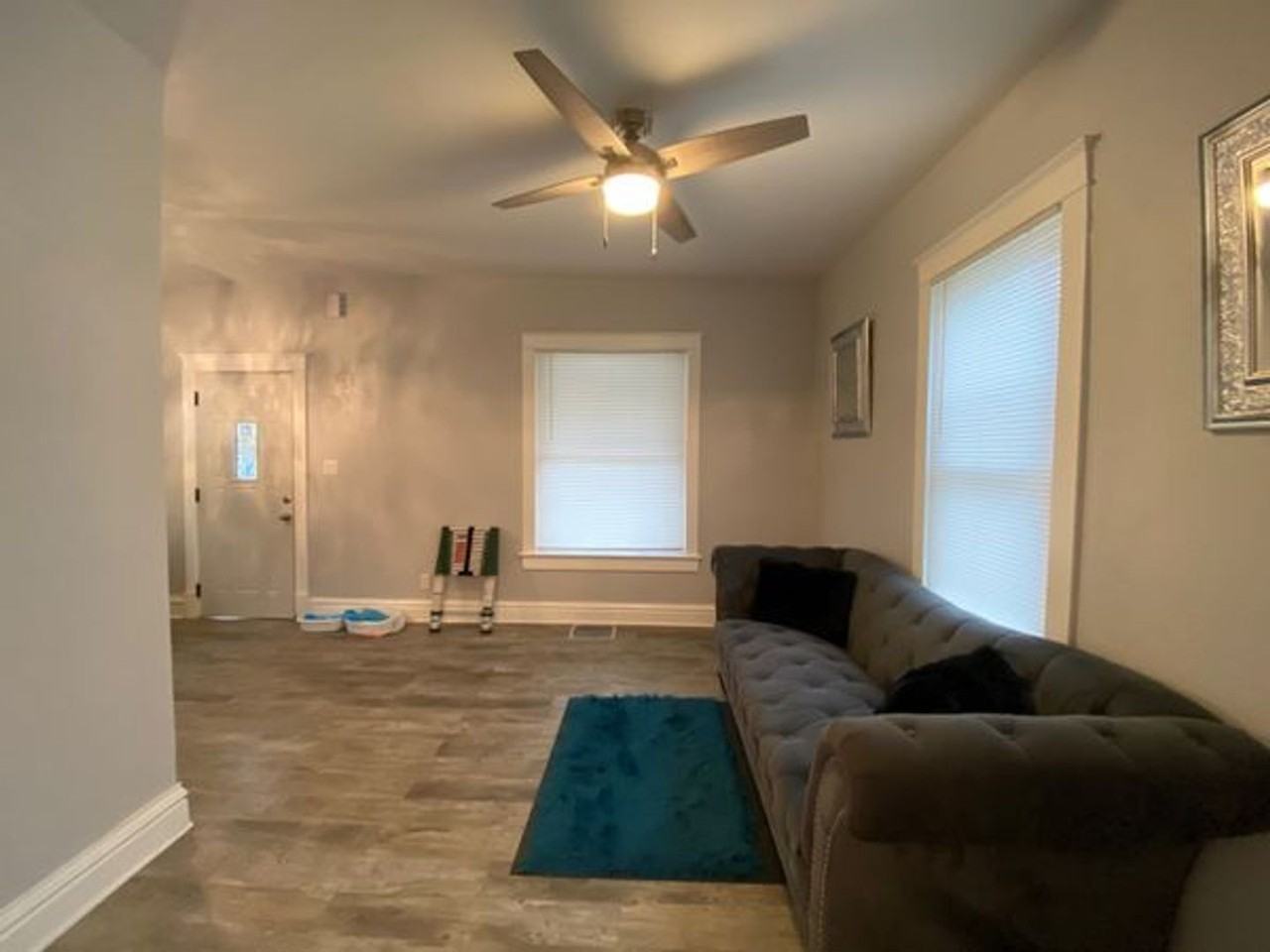 128 Topping Ave - Photo 2 of 15