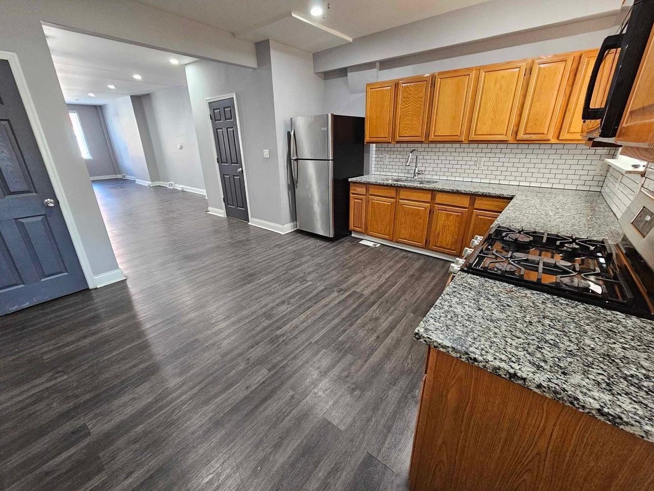 1203 Cleveland Street - Photo 5 of 16