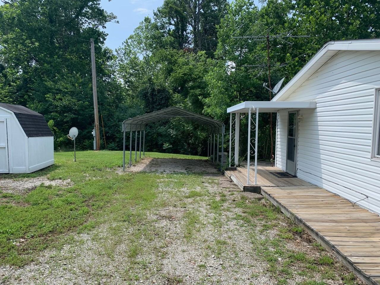 6885 N Greene County Line Rd - Photo 3 of 16