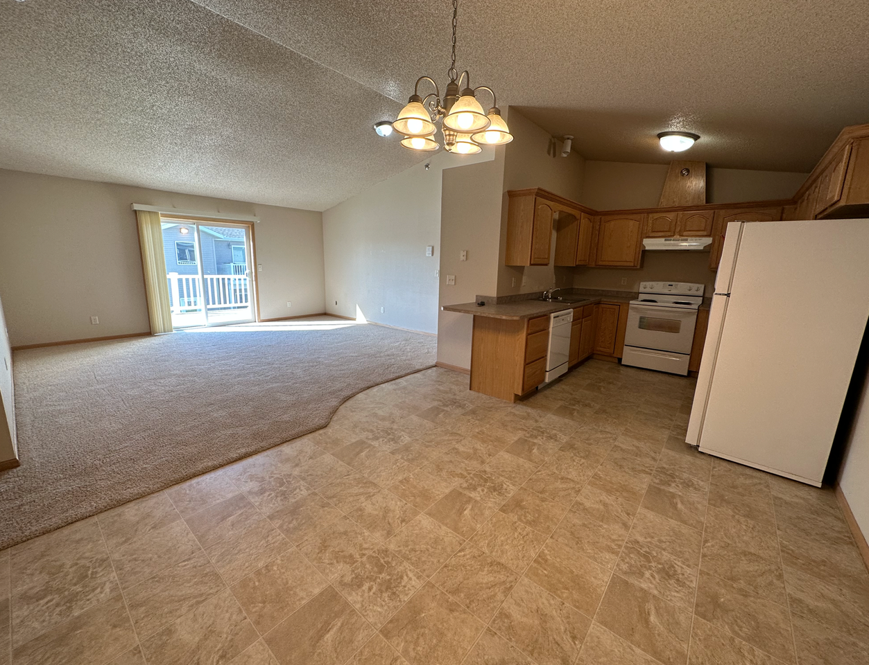 4520 McKenzie Drive SE - Photo 2 of 13