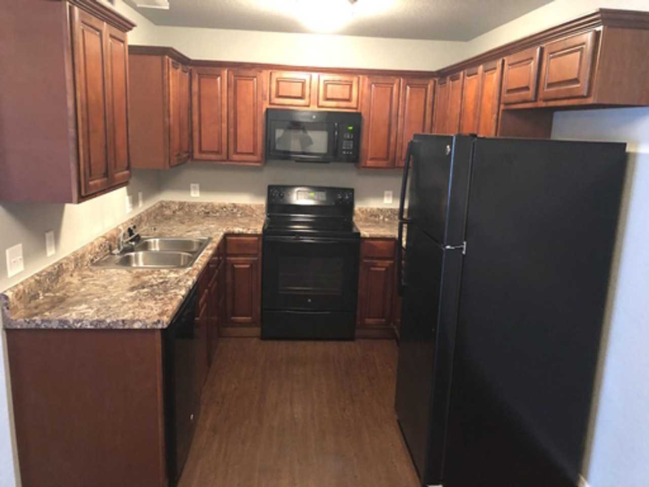 2020 Ingalls Ln - Photo 4 of 12