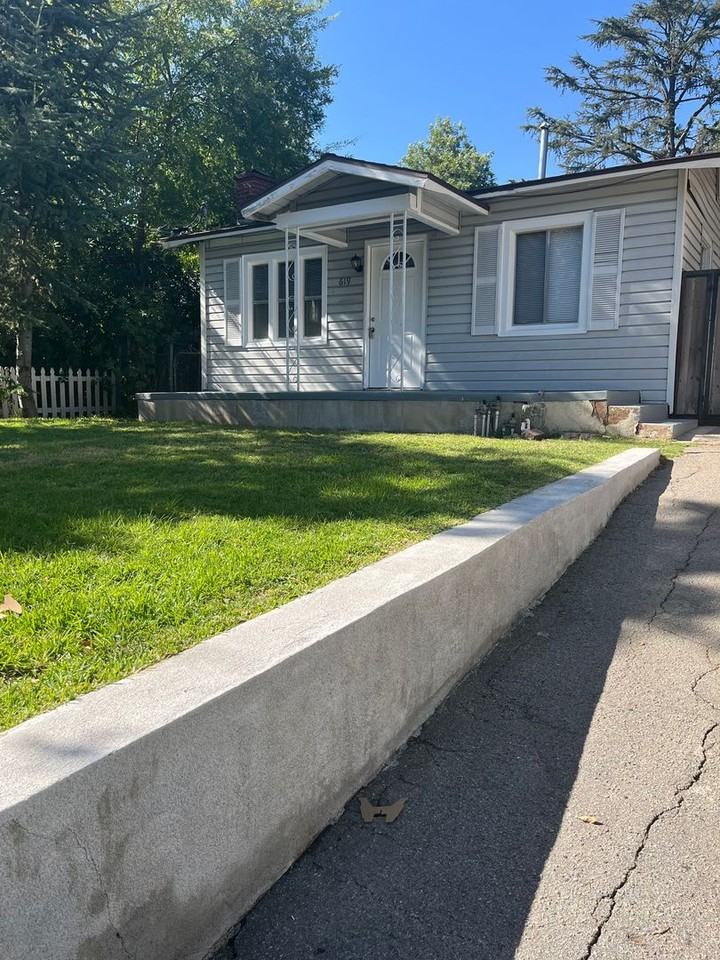 619 E Ladera St - Photo 3 of 21