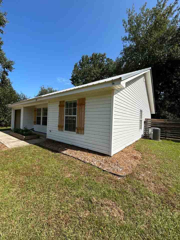 141 Oakwood Dr - Photo 5 of 18