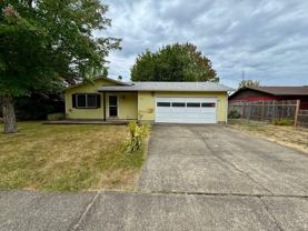 2586 Se Thompson St - Photo 1 of 1