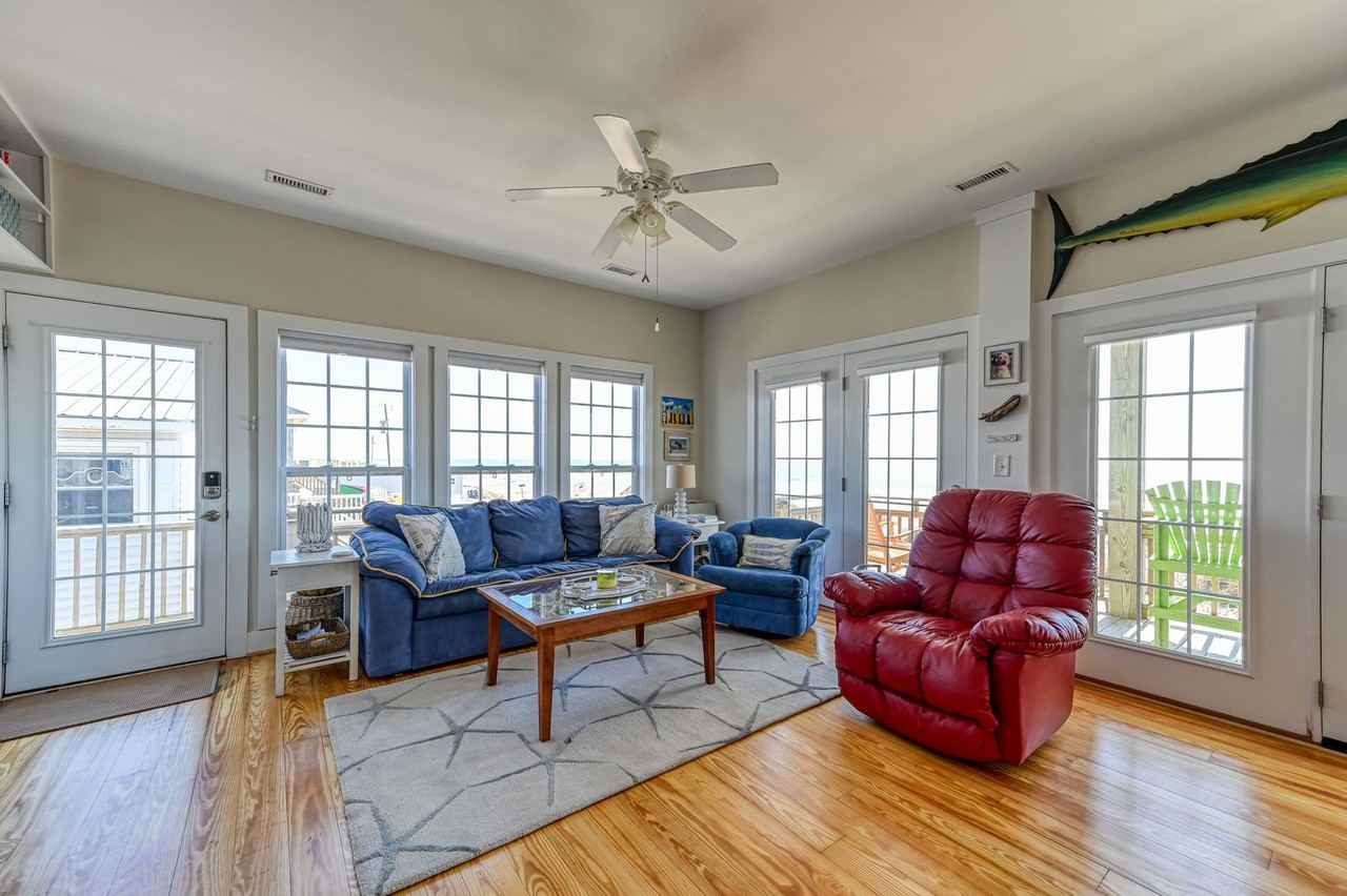 499 Topsail Road - Photo 3 of 23