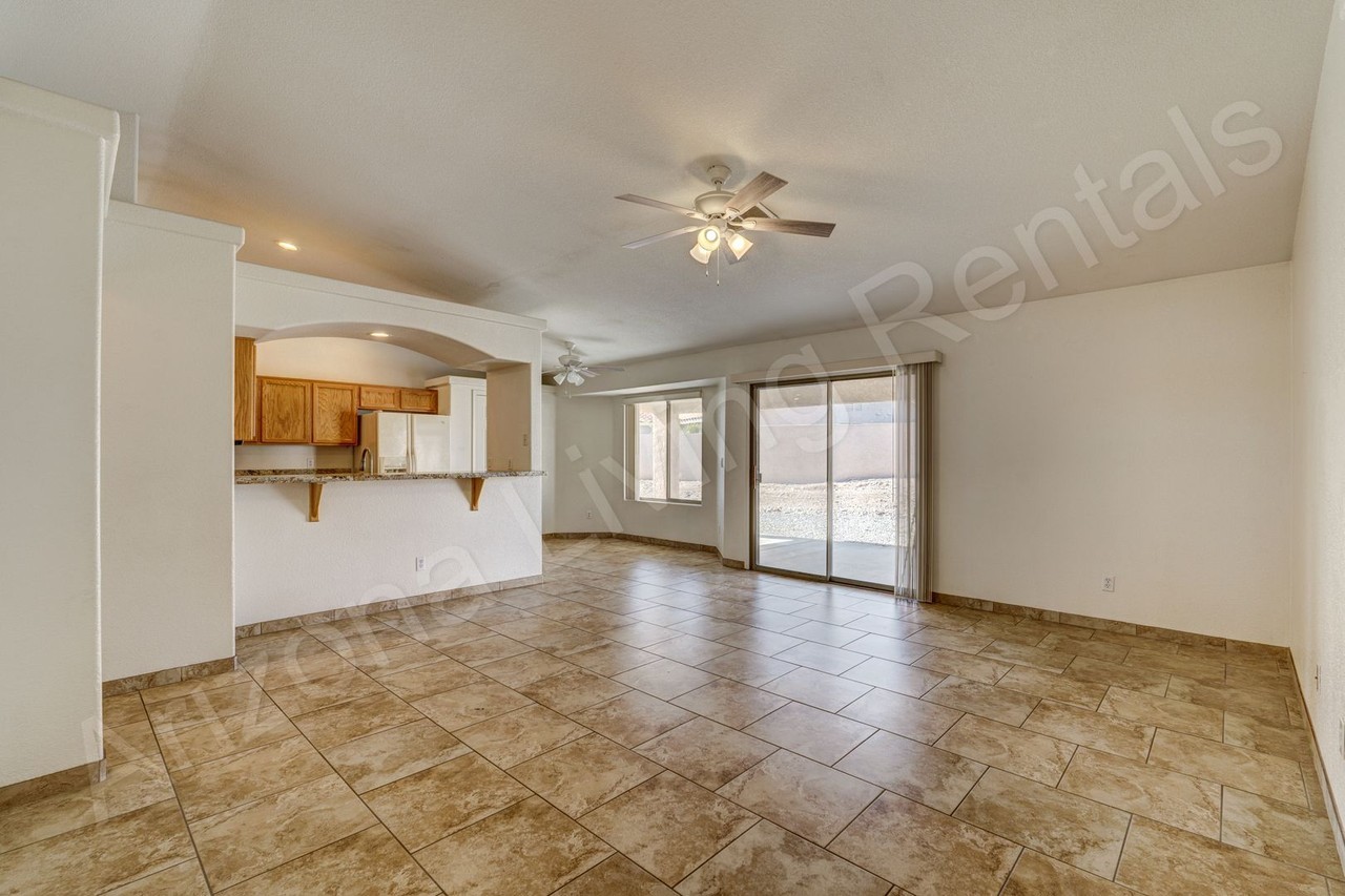 79 Keywester Dr - Photo 3 of 26